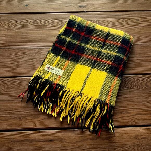 Vintage GIORGIO Beverly Hills Tartan Plaid Lap Throw Scarf Blanket 51 X 48 In - Picture 1 of 10